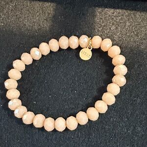 Chic Peach Beaded Bracelet with Gold Accent
